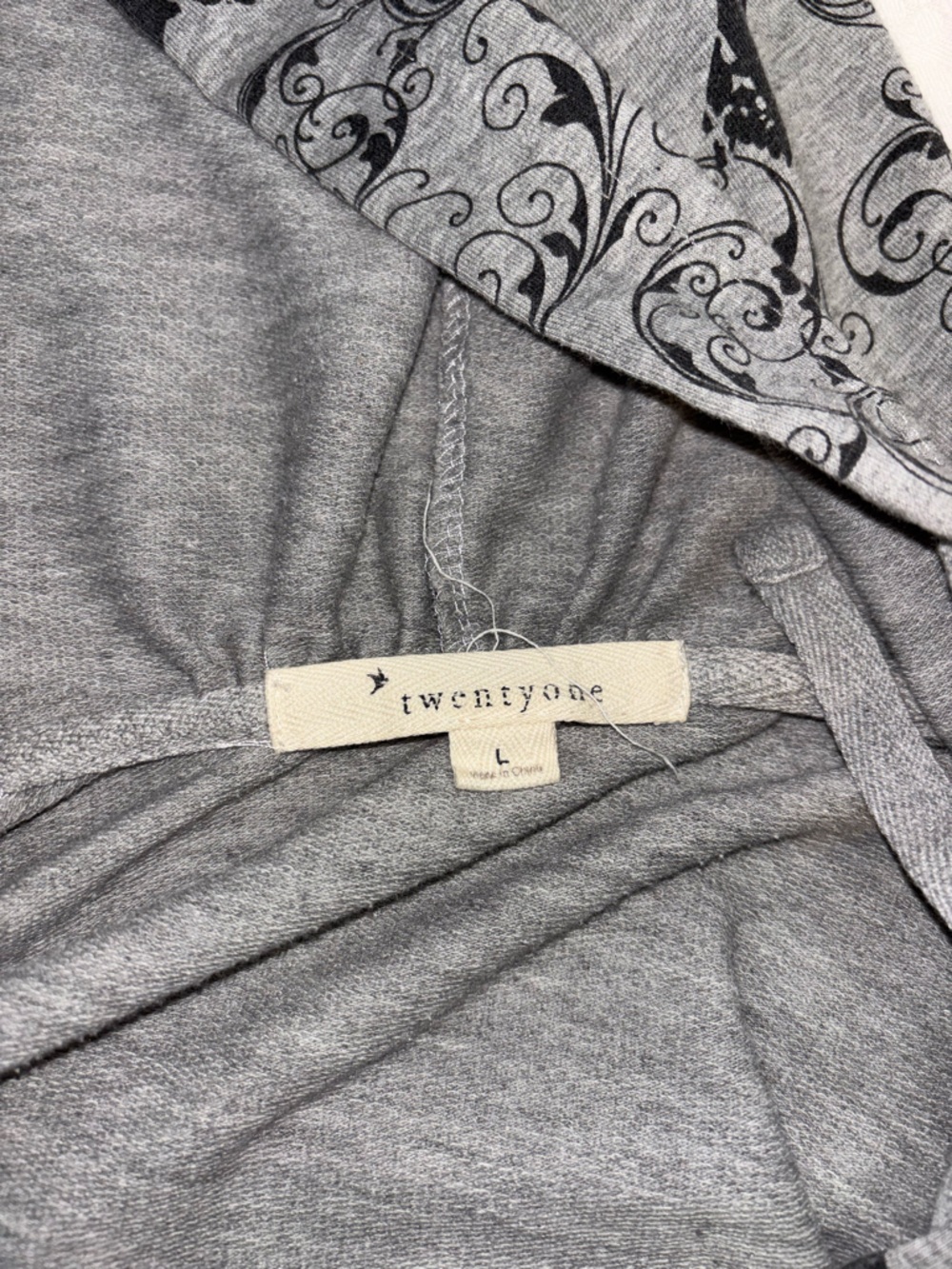 Twenty One Hummingbird Filigree Print Zip Up Hoodie Gray Large
